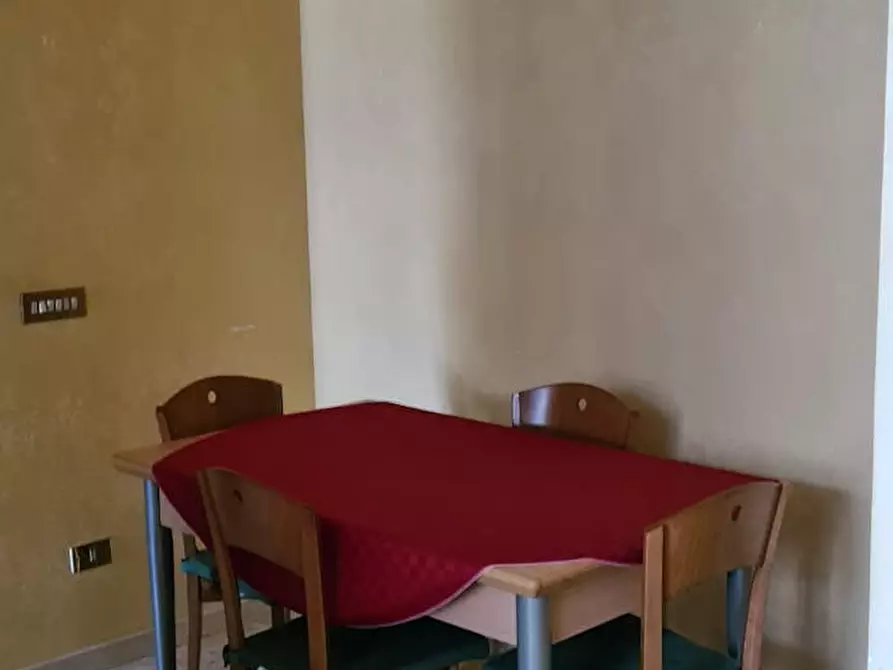 Immagine 4 di Camera in affitto  in Via Tuscolana a Roma