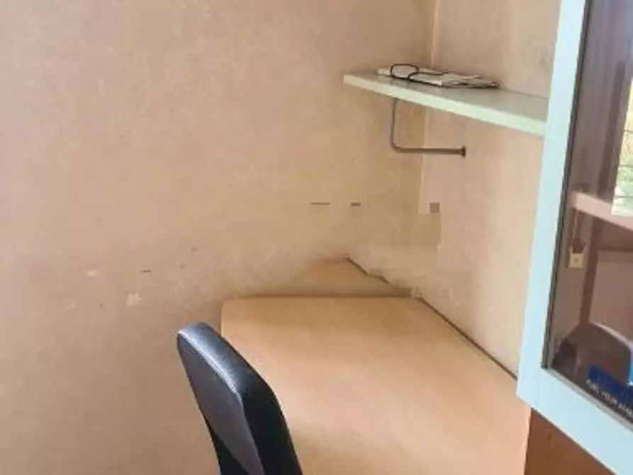 Immagine 6 di Camera in affitto  in Via Tuscolana a Roma