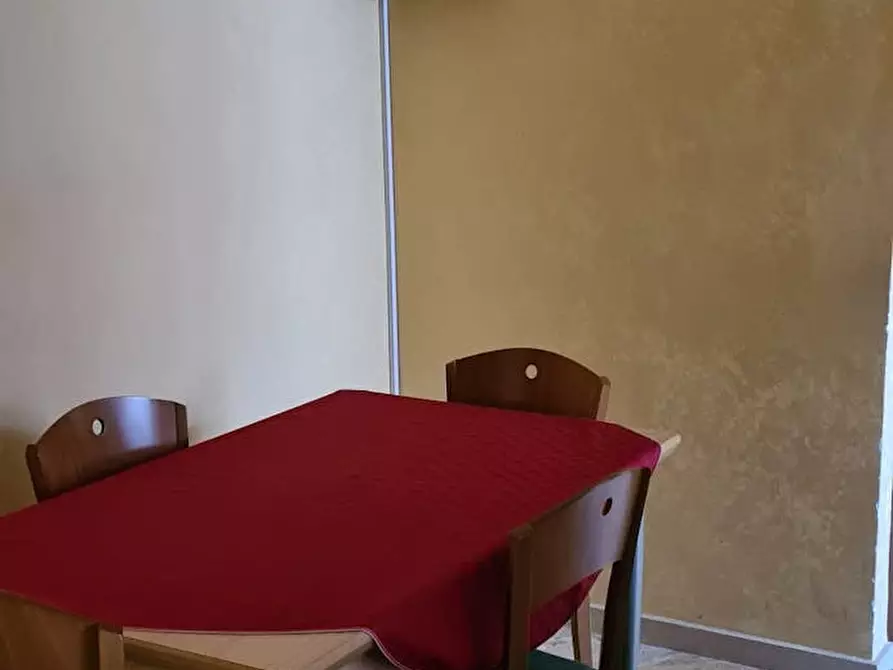 Immagine 5 di Camera in affitto  in Via Tuscolana a Roma