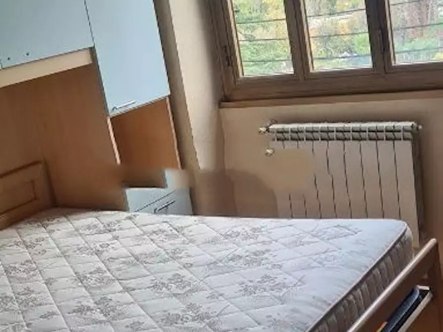 Immagine 1 di Camera in affitto  in Via Tuscolana a Roma