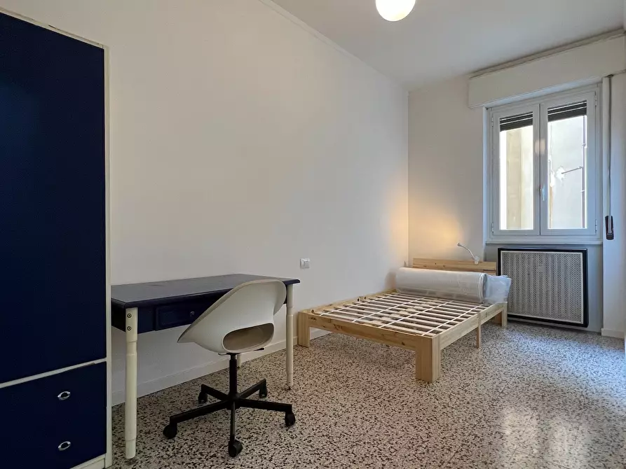Immagine 3 di Camera in affitto  in Via Giuseppe Sercognani a Milano