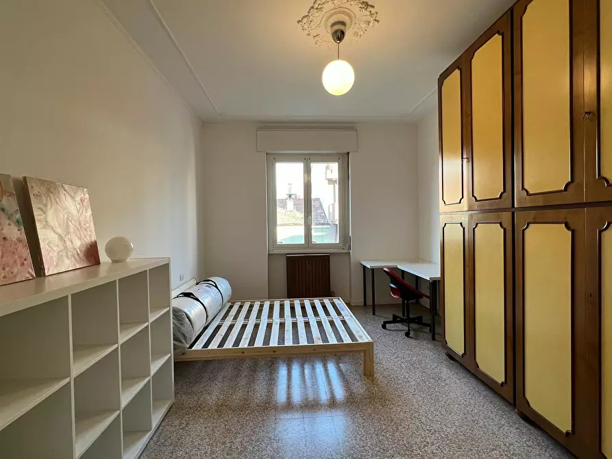 Immagine 1 di Camera in affitto  in Via Giuseppe Sercognani a Milano