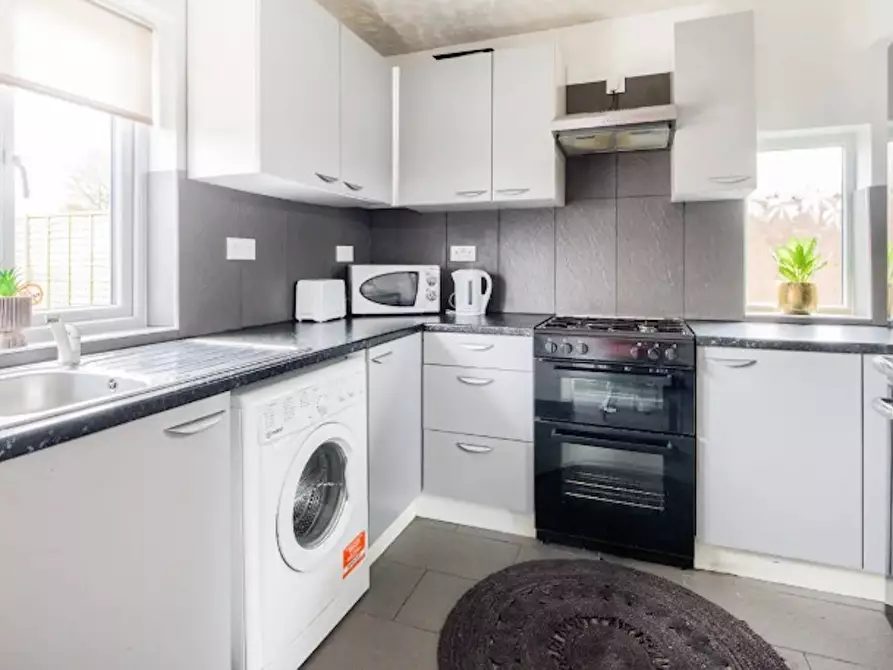 Immagine 9 di Casa indipendente in affitto  in Hen Lane a 