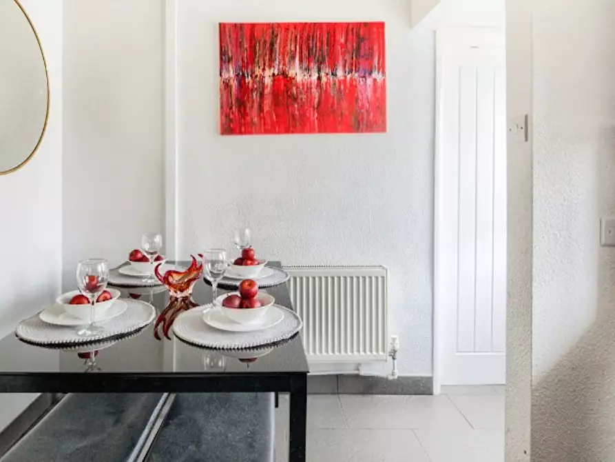 Immagine 6 di Casa indipendente in affitto  in Hen Lane a 