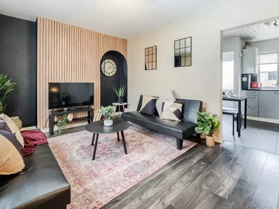 Immagine 2 di Casa indipendente in affitto  in Hen Lane a 