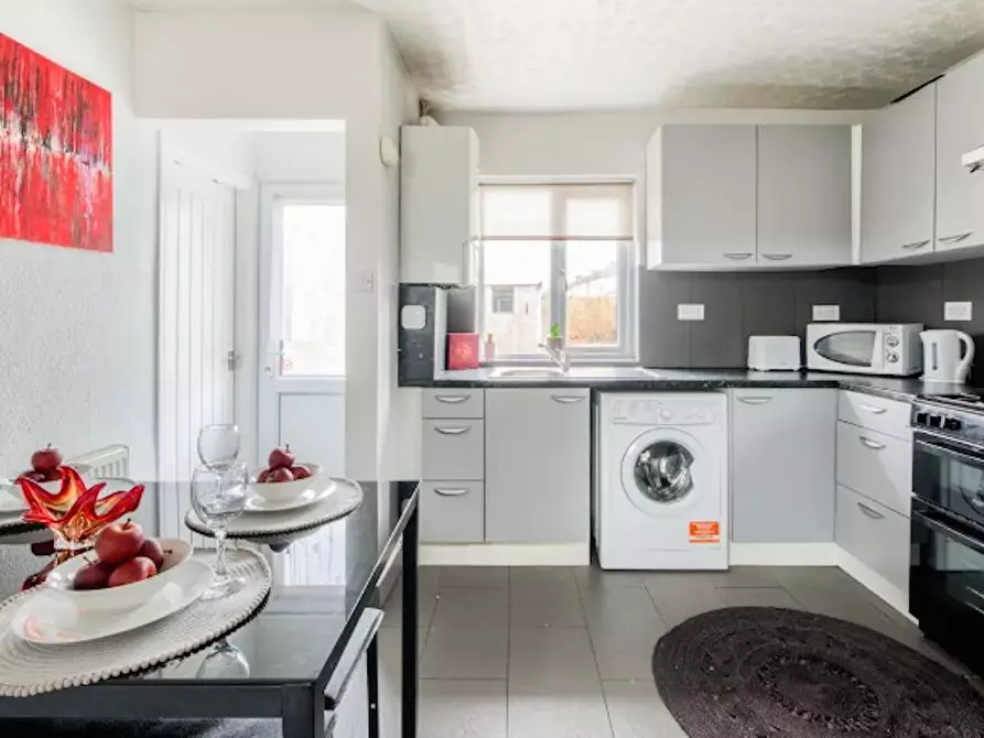 Immagine 8 di Casa indipendente in affitto  in Hen Lane a 