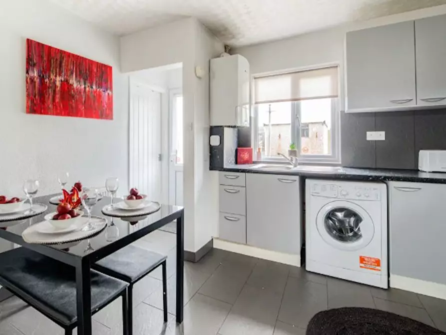 Immagine 7 di Casa indipendente in affitto  in Hen Lane a 