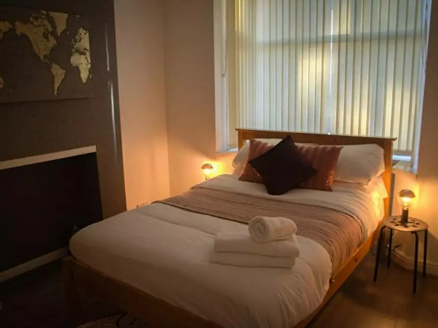 Immagine 7 di Casa indipendente in affitto  in Gulson Road a 