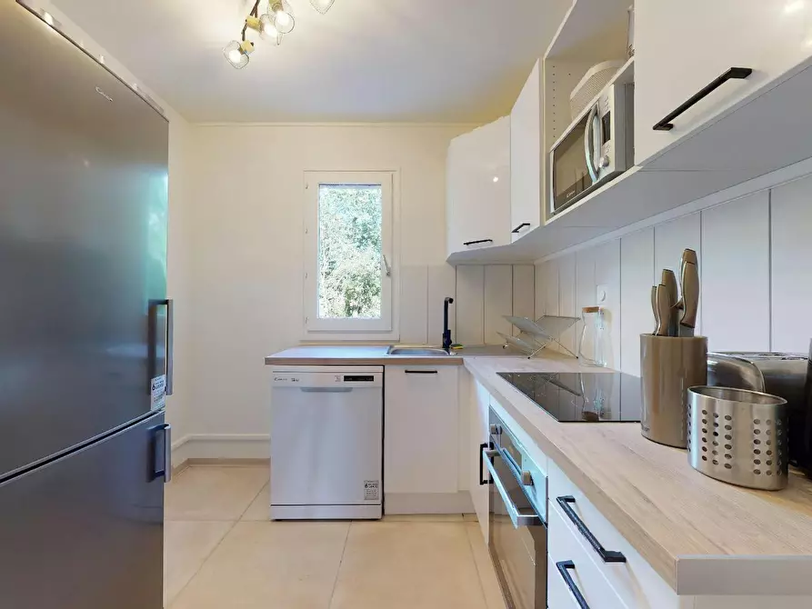 Immagine 5 di Camera in affitto  in Rue du Marais a Lille