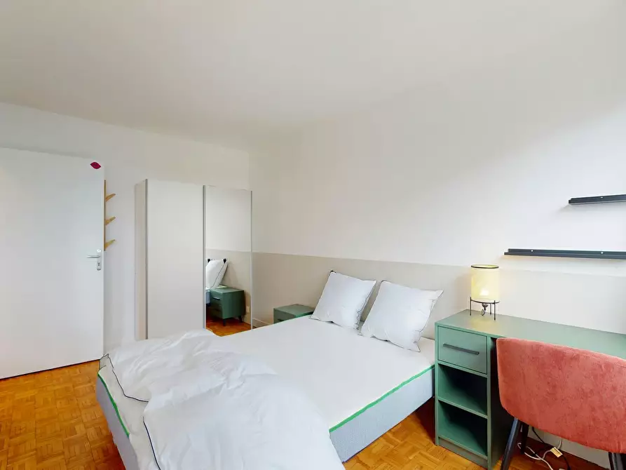 Immagine 4 di Camera in affitto  in Place des Saisons a Courbevoie