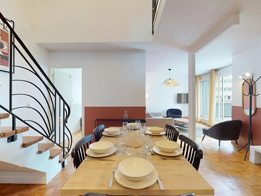 Immagine 8 di Camera in affitto  in Place des Saisons a Courbevoie