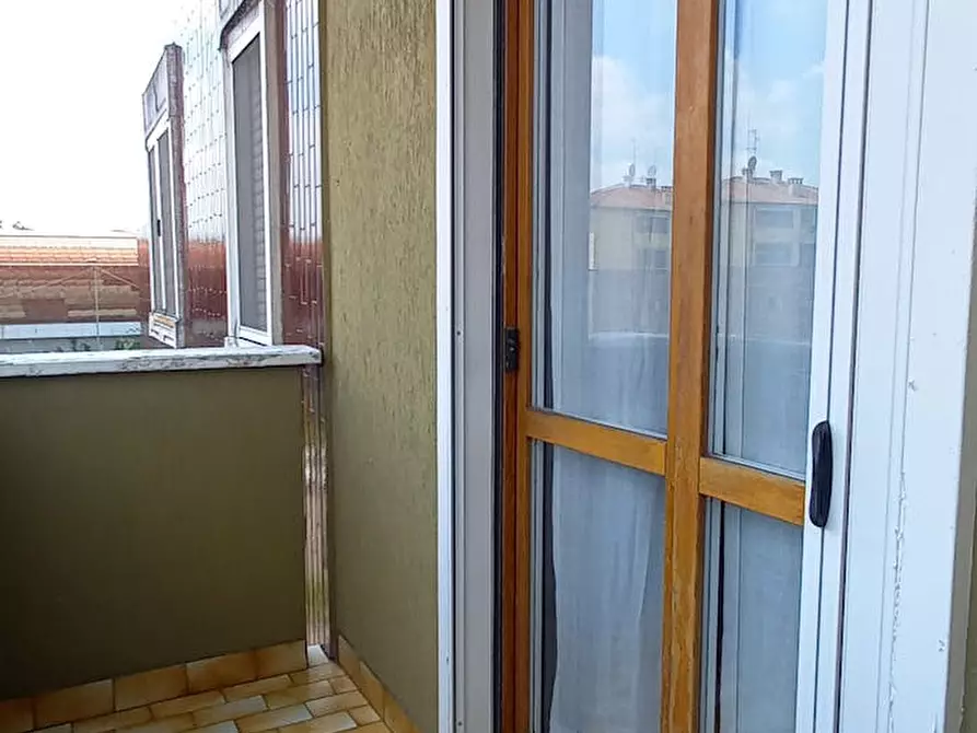 Immagine 5 di Camera in affitto  in Via San Michele a Paderno Dugnano