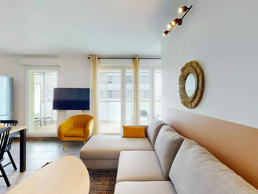 Immagine 7 di Camera in affitto  in Cours de Québec a Bordeaux