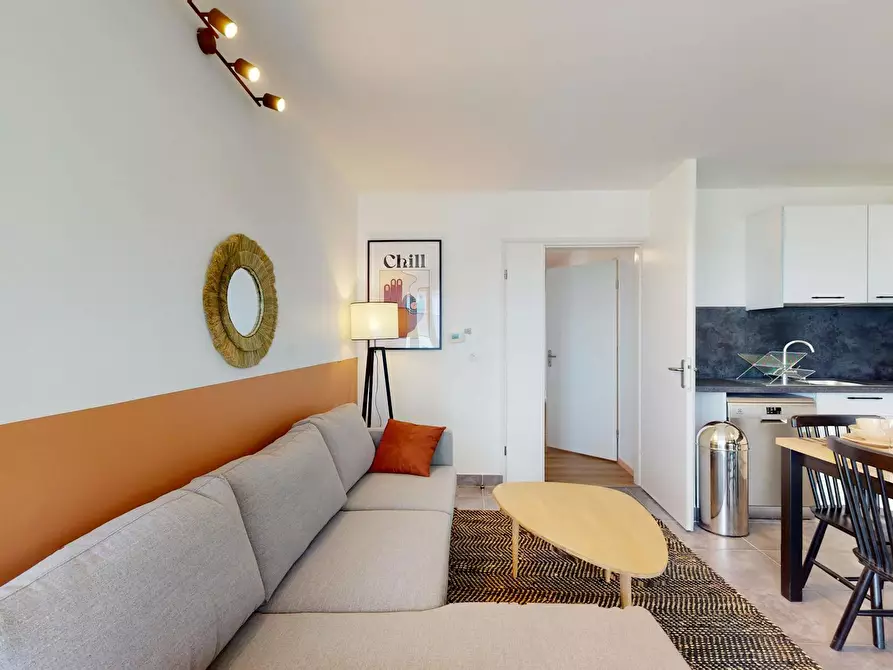 Immagine 6 di Camera in affitto  in Cours de Québec a Bordeaux