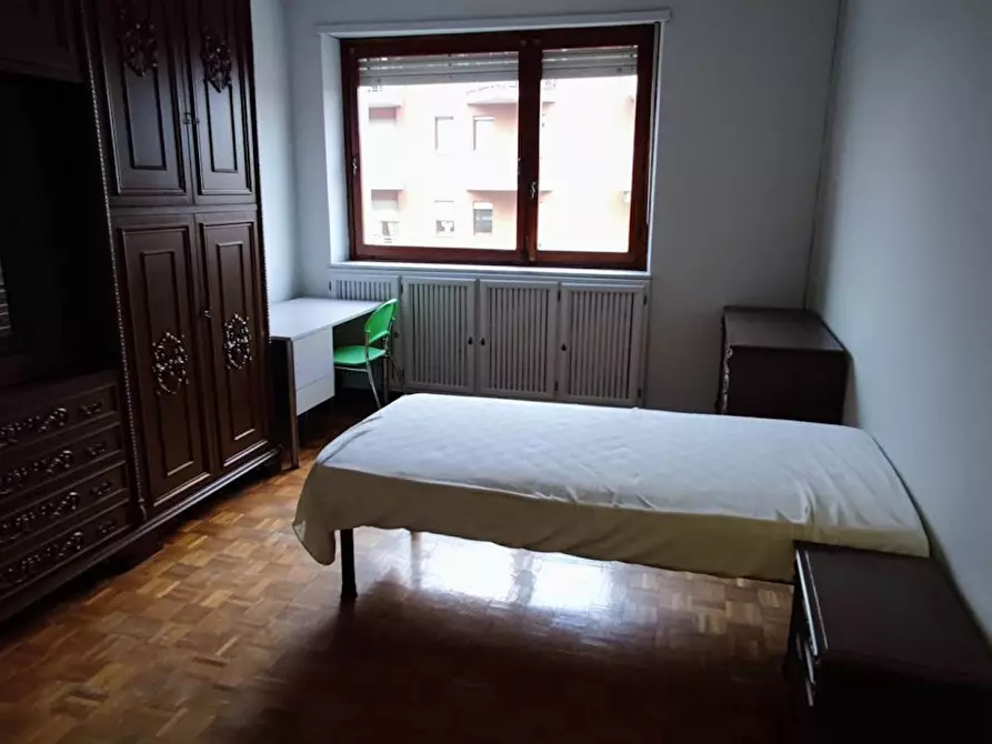 Immagine 1 di Camera in affitto  in Via Podgora a Torino