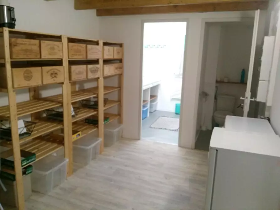 Immagine 4 di Camera in affitto  in Rue des Aubépines a Villenave-d'Ornon