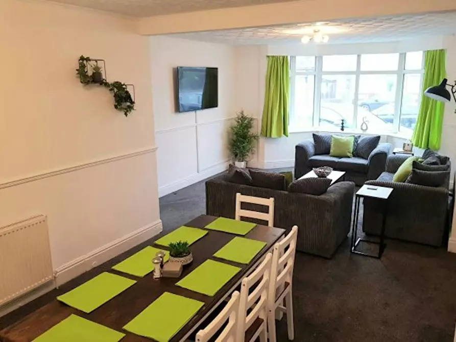 Immagine 5 di Casa indipendente in affitto  in Moseley Avenue a 