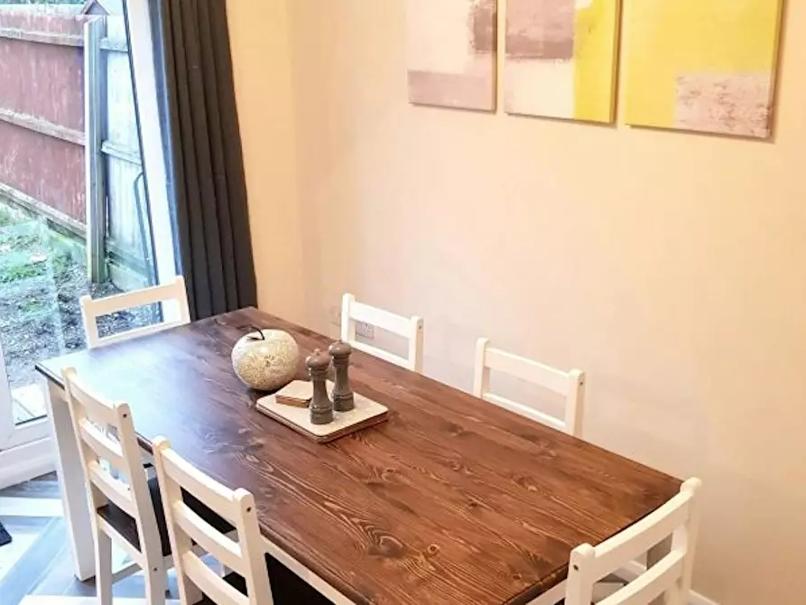 Immagine 9 di Casa indipendente in affitto  in Rodyard Way a 