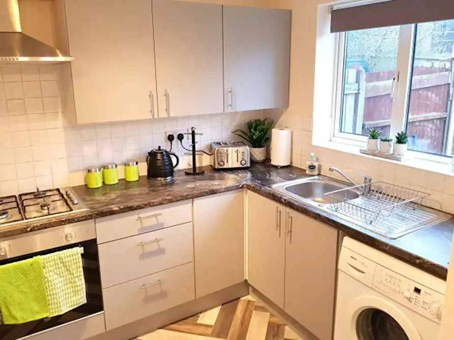 Immagine 8 di Casa indipendente in affitto  in Rodyard Way a 