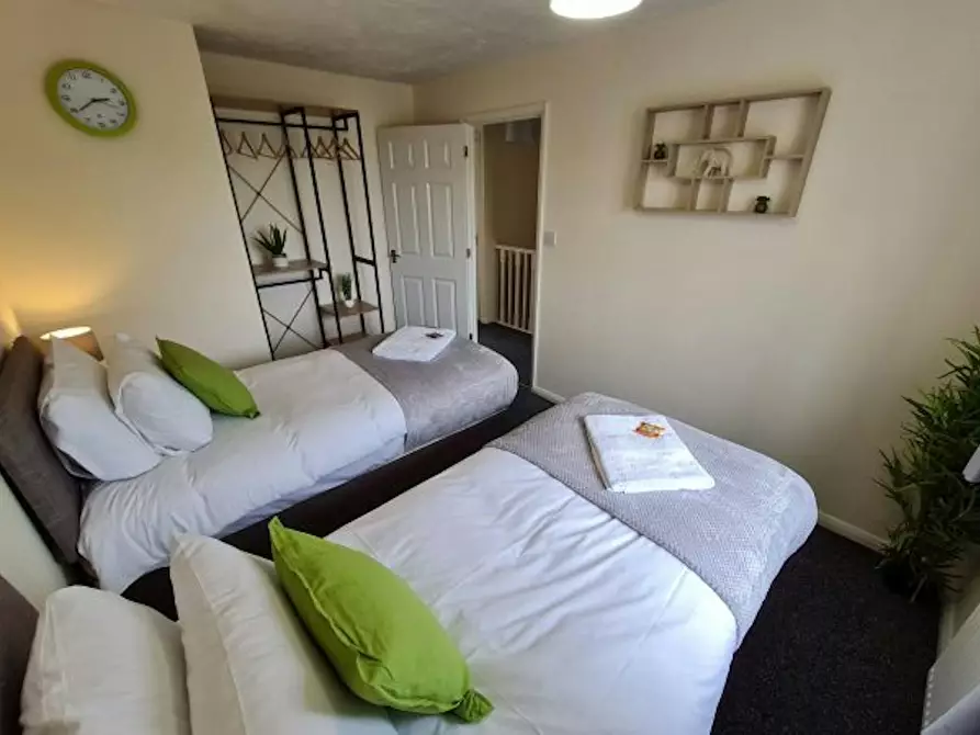 Immagine 7 di Casa indipendente in affitto  in Rodyard Way a 