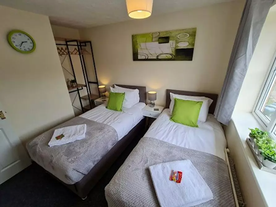 Immagine 10 di Casa indipendente in affitto  in Rodyard Way a 