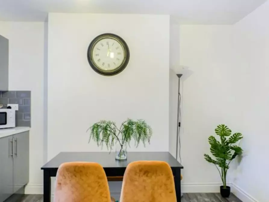 Immagine 7 di Casa indipendente in affitto  in Newfield Road a 