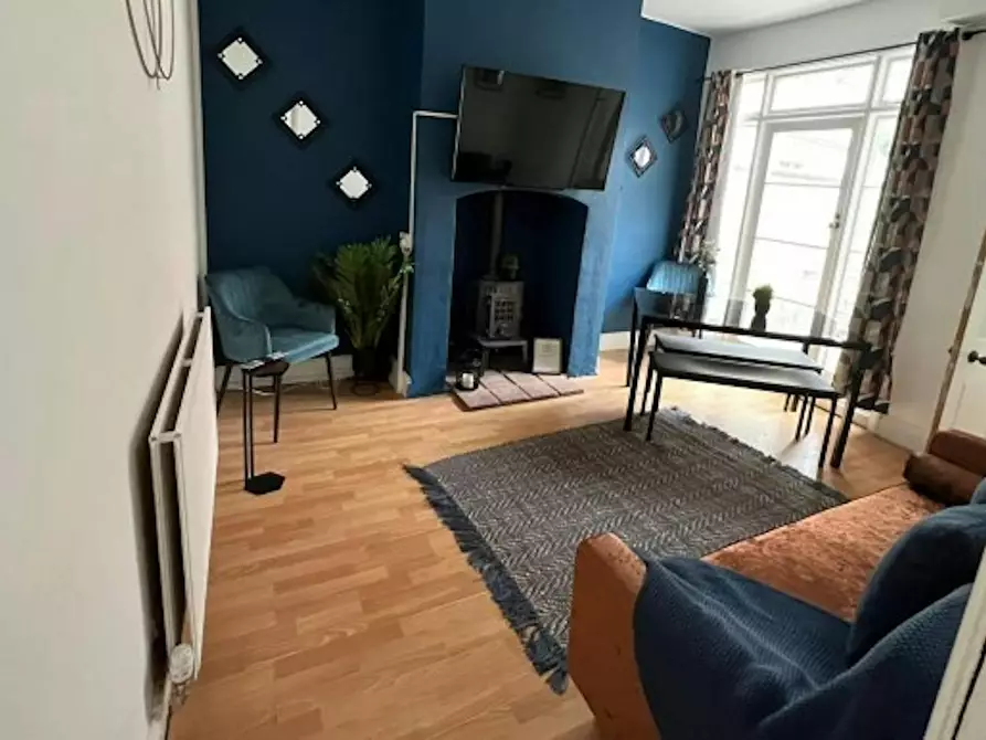 Immagine 2 di Casa indipendente in affitto  in Dover Street a 
