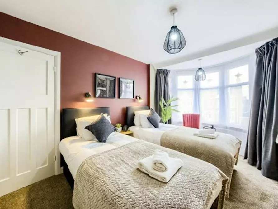 Immagine 10 di Casa indipendente in affitto  in Dudley Street a 