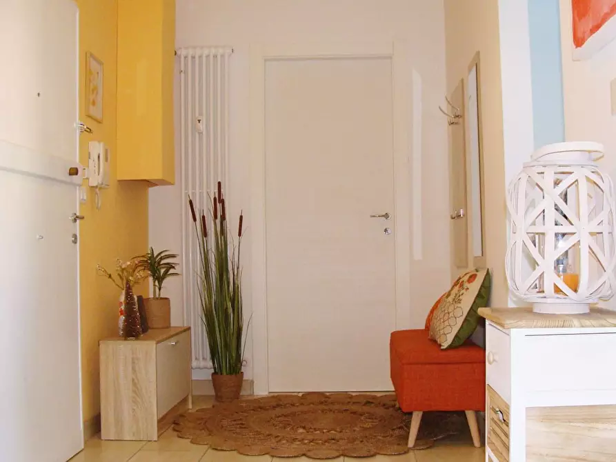 Immagine 5 di Camera in affitto  in Via San Donato a Bologna