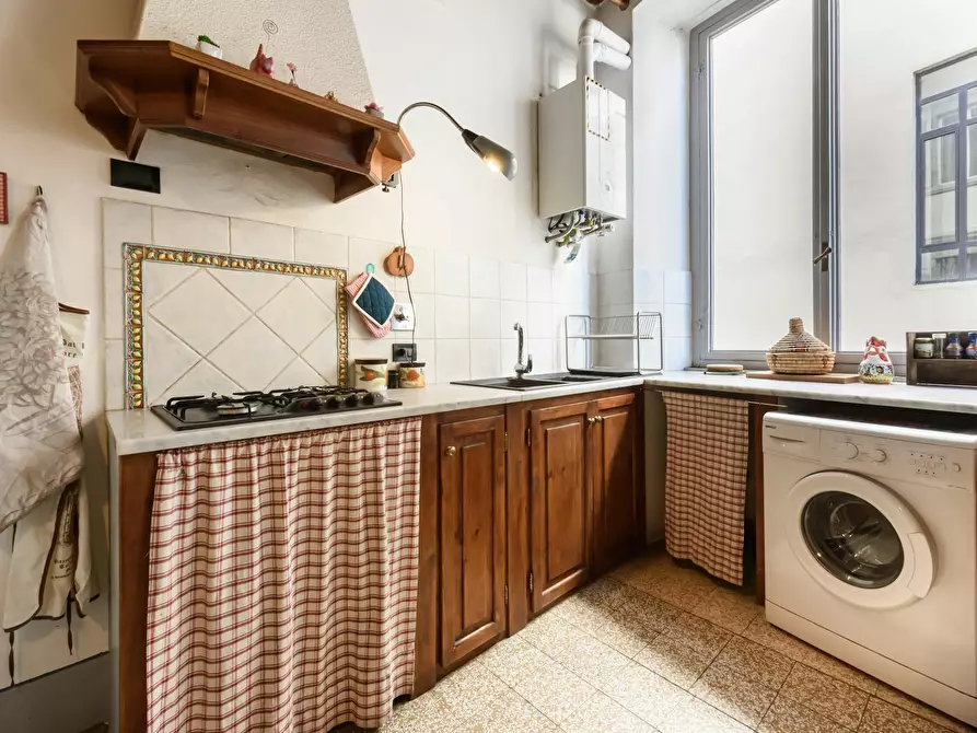 Immagine 9 di Appartamento in affitto  in Lungarno delle Grazie a Firenze