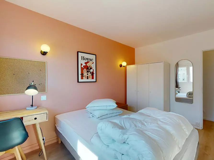 Immagine 1 di Camera in affitto  in Place de Strasbourg a Marseille 03