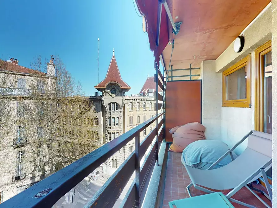 Immagine 10 di Camera in affitto  in Place de Strasbourg a Marseille 03