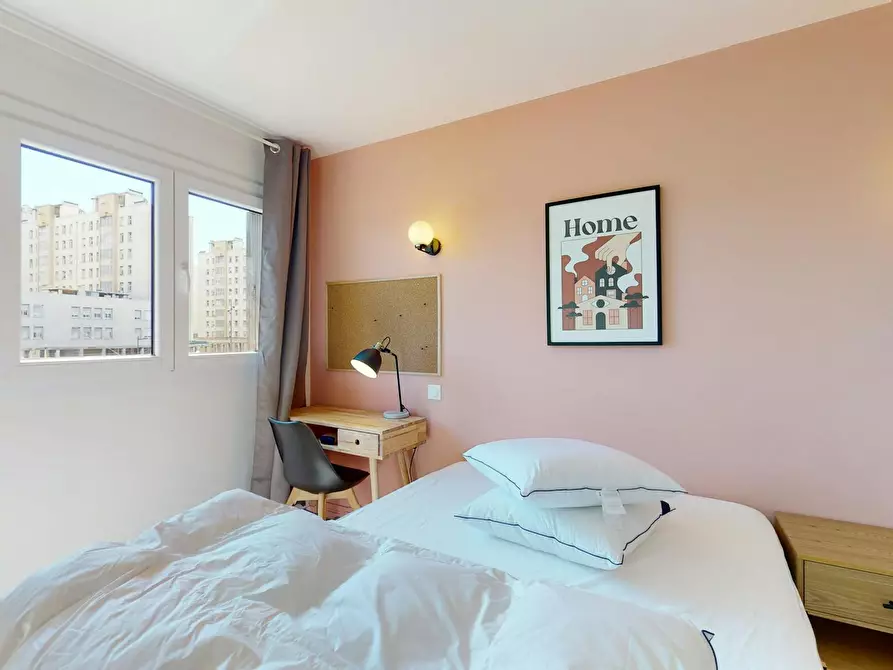 Immagine 4 di Camera in affitto  in Place de Strasbourg a Marseille 03