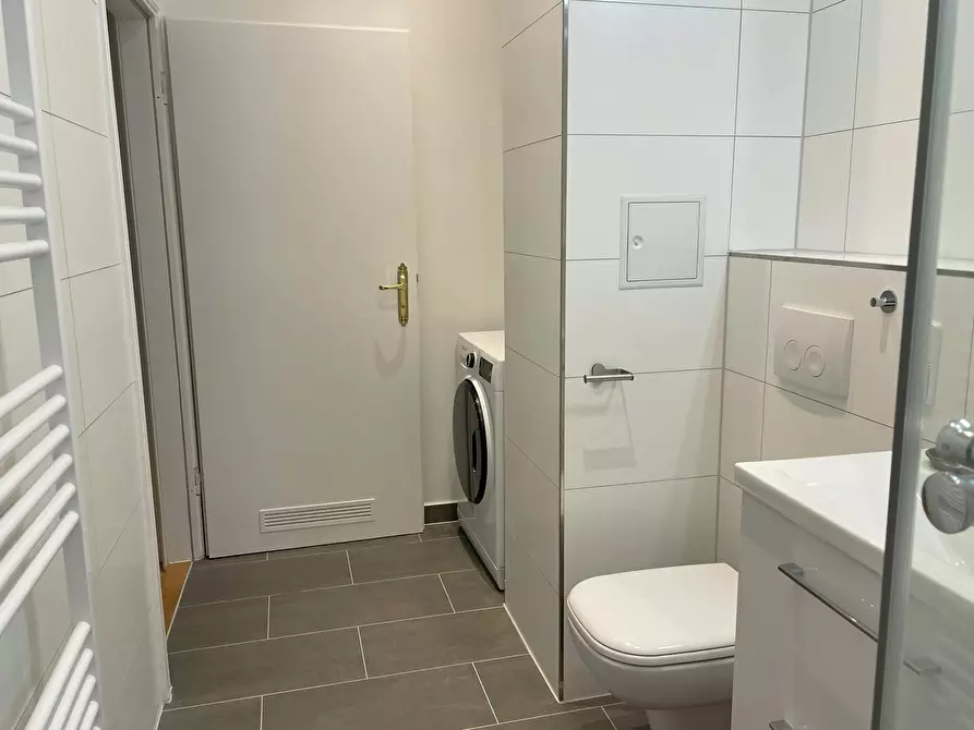 Immagine 8 di Appartamento in affitto  in Guineastraße a Berlin