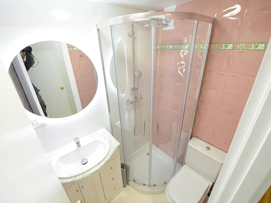 Immagine 8 di Camera in affitto  in Grupo Reverendo Vicente Garamendi a Bilbao