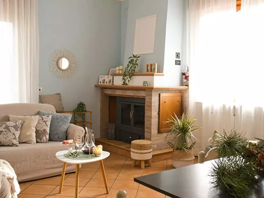 Immagine 1 di Appartamento in affitto  in Via Camillo Benso Conte di Cavour a Celano