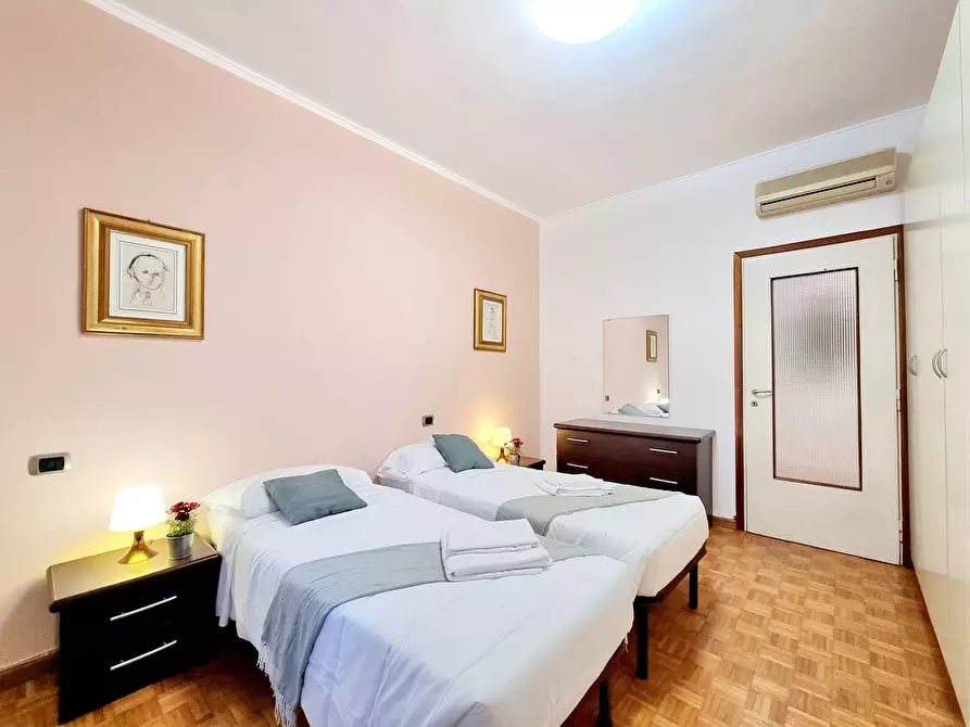 Immagine 5 di Appartamento in affitto  in Via Roald Amundsen a Milano