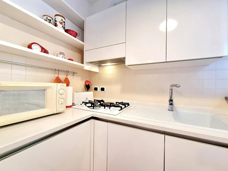 Immagine 5 di Appartamento in affitto  in Via Sannio a Milano