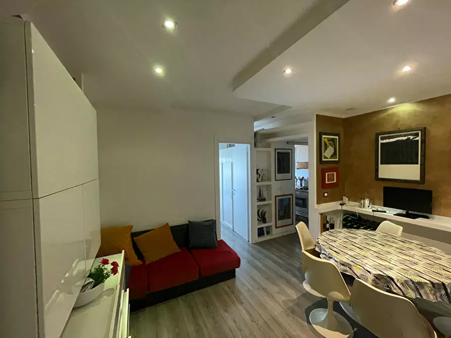 Immagine 9 di Camera in affitto  in Viale Eretum a Roma