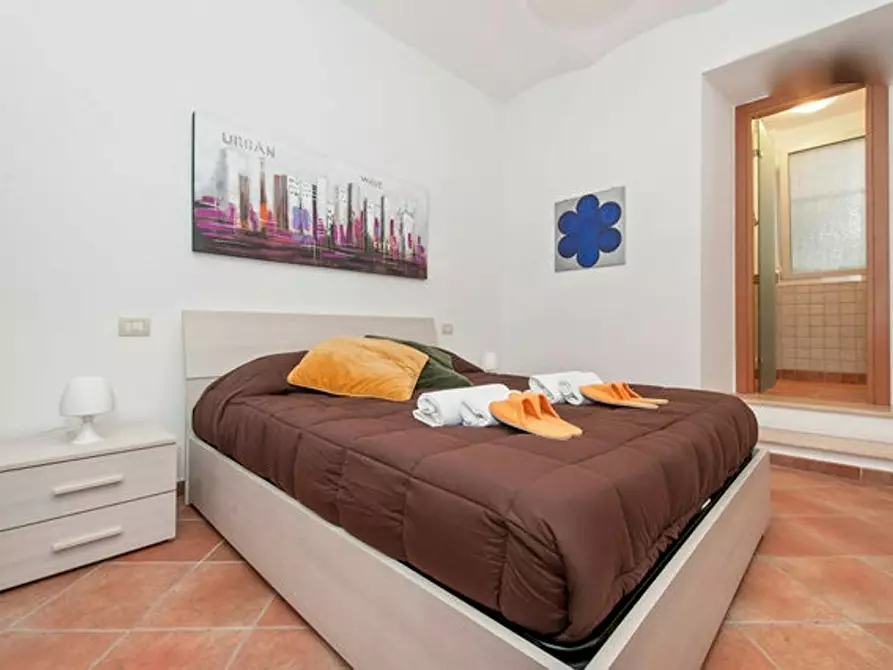 Immagine 2 di Appartamento in affitto  in Via Statilia a Roma