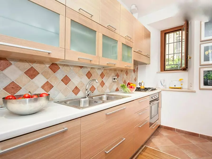 Immagine 10 di Appartamento in affitto  in Via Statilia a Roma