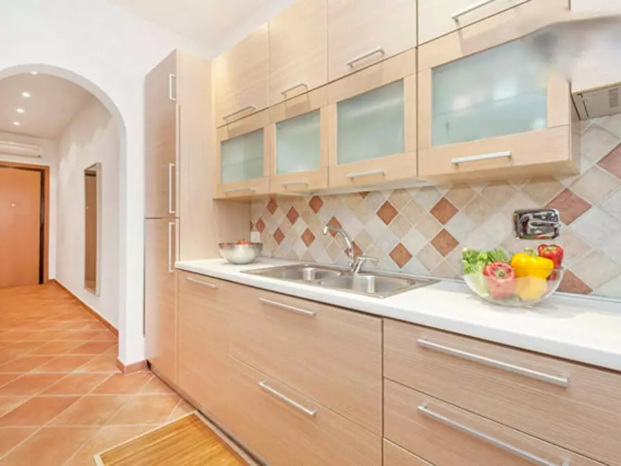 Immagine 9 di Appartamento in affitto  in Via Statilia a Roma
