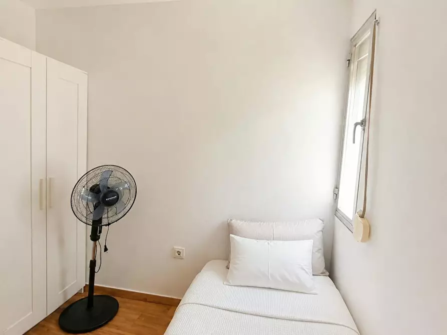 Immagine 3 di Camera in affitto  in Calle San Vicente de Paúl a Sevilla