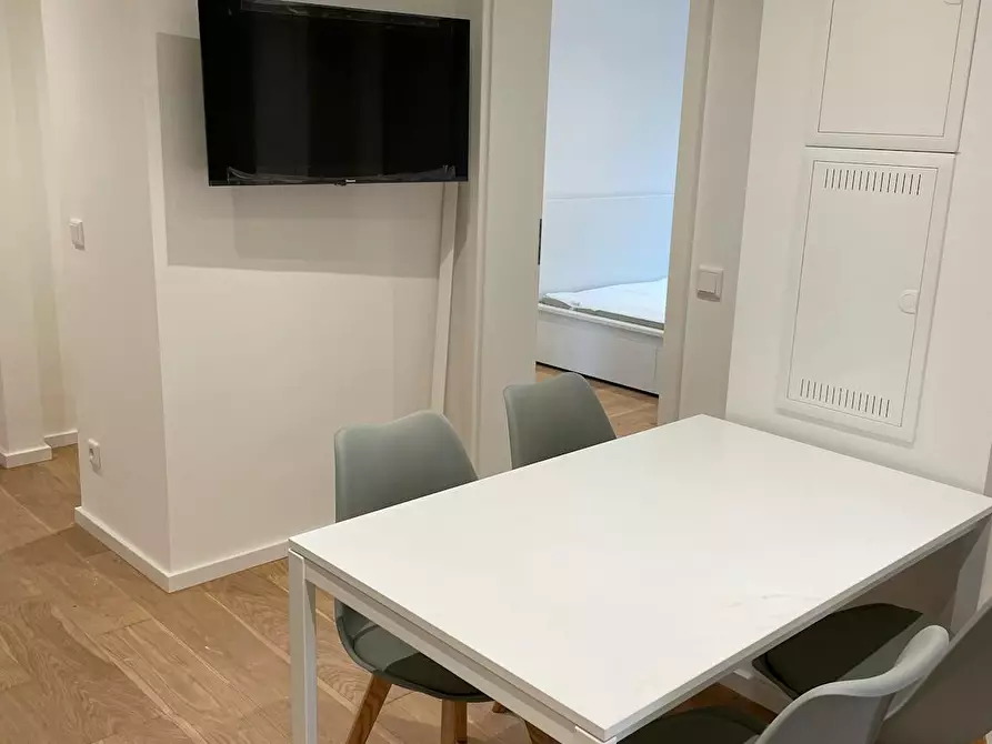 Immagine 2 di Camera in affitto  in Friedrich-Engels-Bogen a München