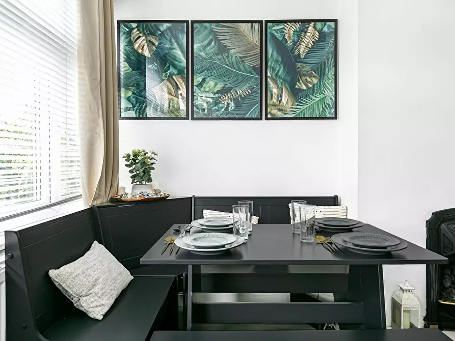 Immagine 4 di Casa indipendente in affitto  in Elmgate Avenue a Hounslow