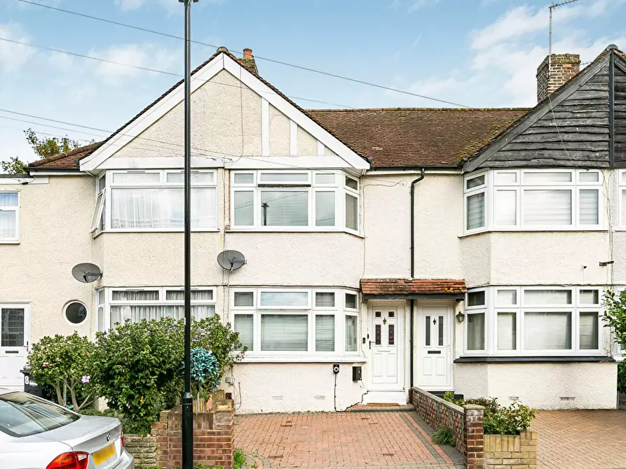 Immagine 9 di Casa indipendente in affitto  in Elmgate Avenue a Hounslow