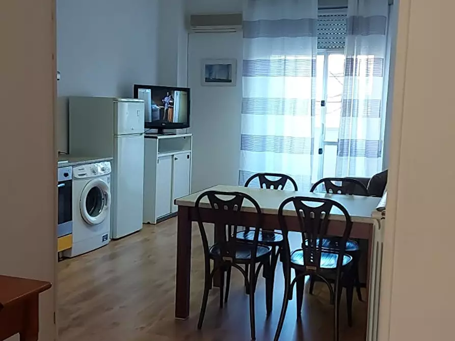 Immagine 10 di Appartamento in affitto  in Viale Camillo Benso di Cavour a Ferrara