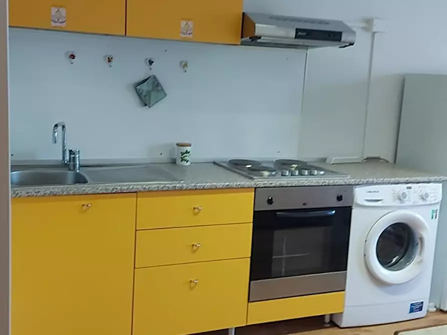 Immagine 3 di Appartamento in affitto  in Viale Camillo Benso di Cavour a Ferrara