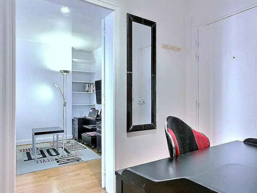 Immagine 6 di Appartamento in affitto  in Rue de Chaillot a Paris 16
