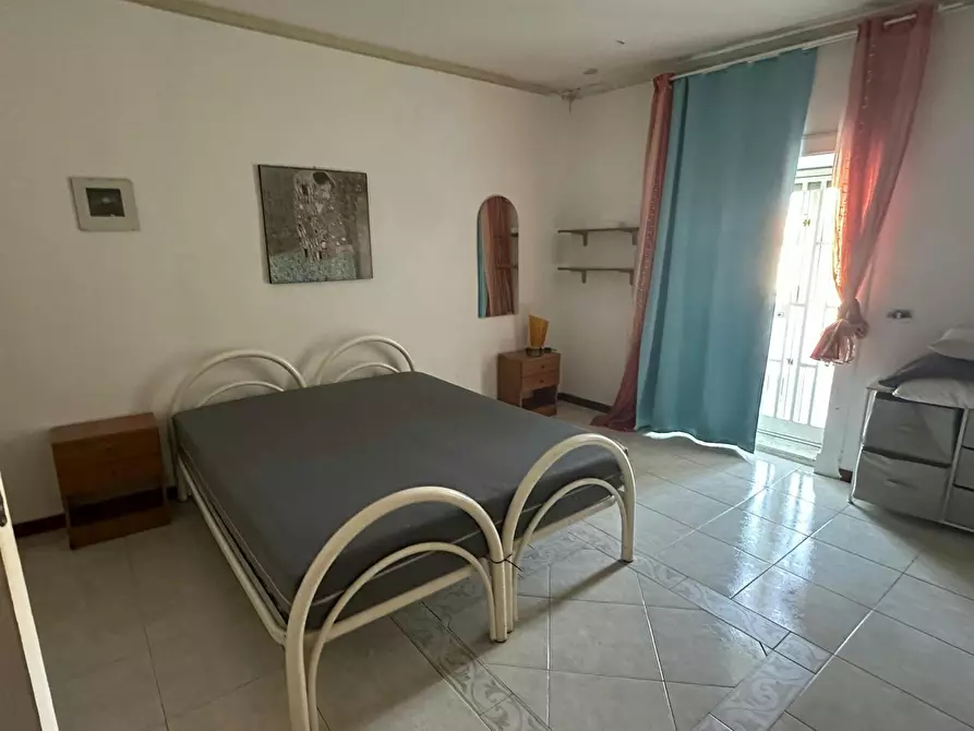 Immagine 4 di Camera in affitto  in Vico Melofioccolo a Napoli